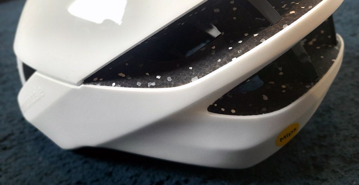 Sustituye el casco 02