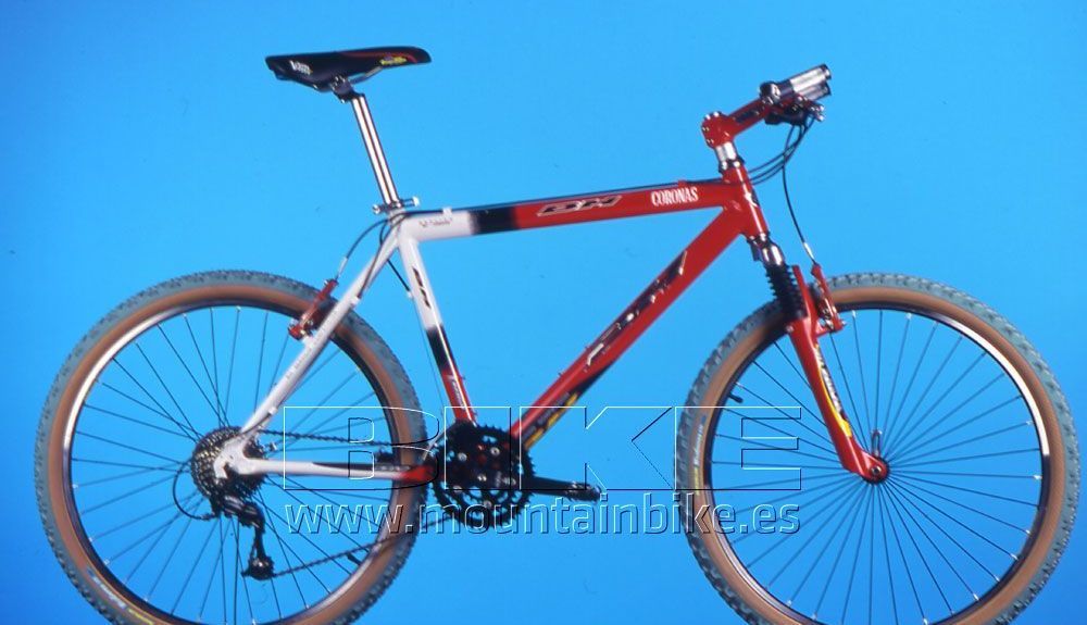 2000   BH Coronas