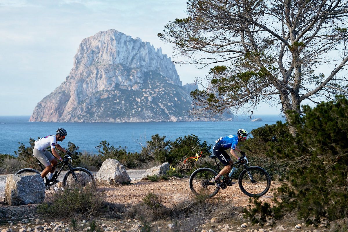 Vuelta a Ibiza SIROKO by Shimano 2025. La isla mítica detalle 5 Vuelta a Ibiza SIROKO by Shimano 2025. La isla mítica detalle 5