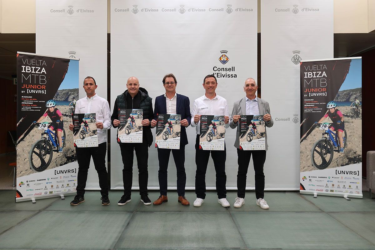 Presentación VueltaIbizaMTBJuniorUNVRS 20Mar2025 (7)