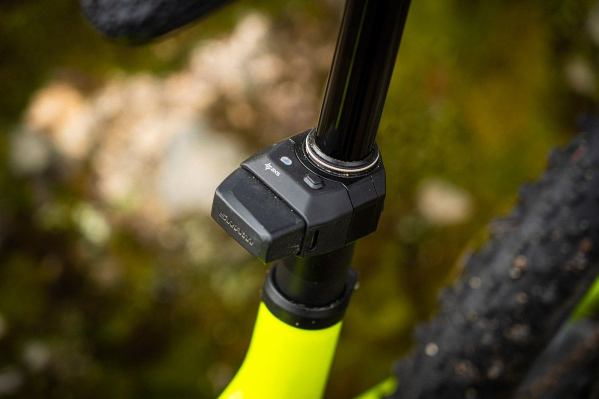 RockShox Reverb exterior 02