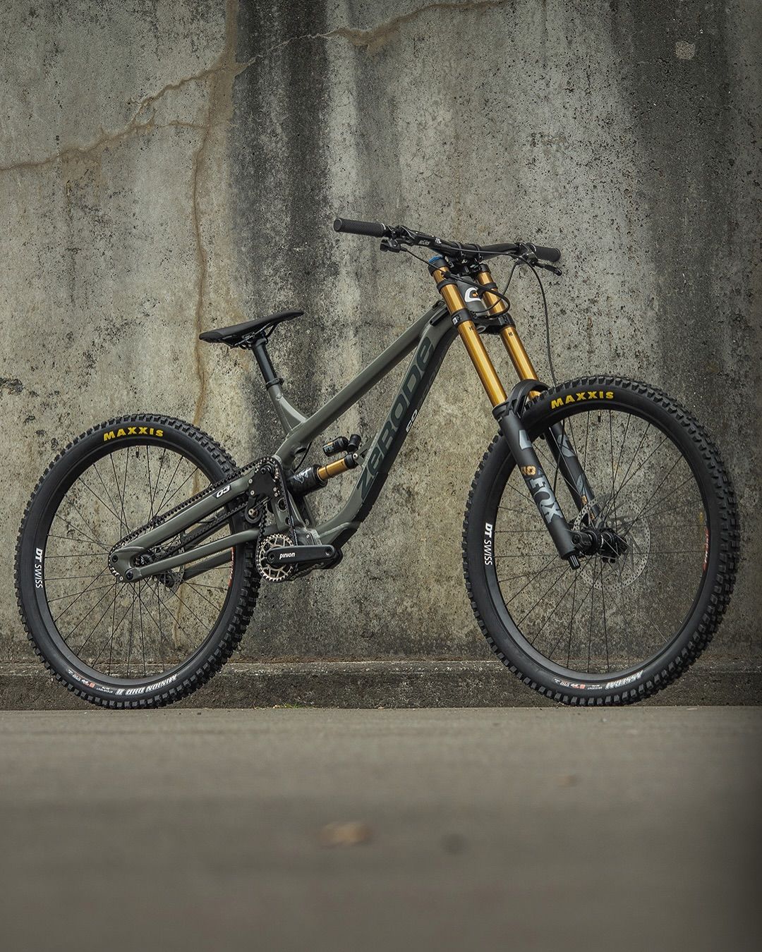 Zerode con Pinion