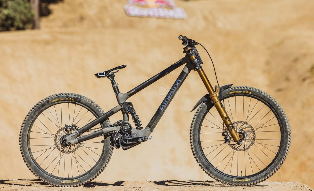 Atherton con Pinion