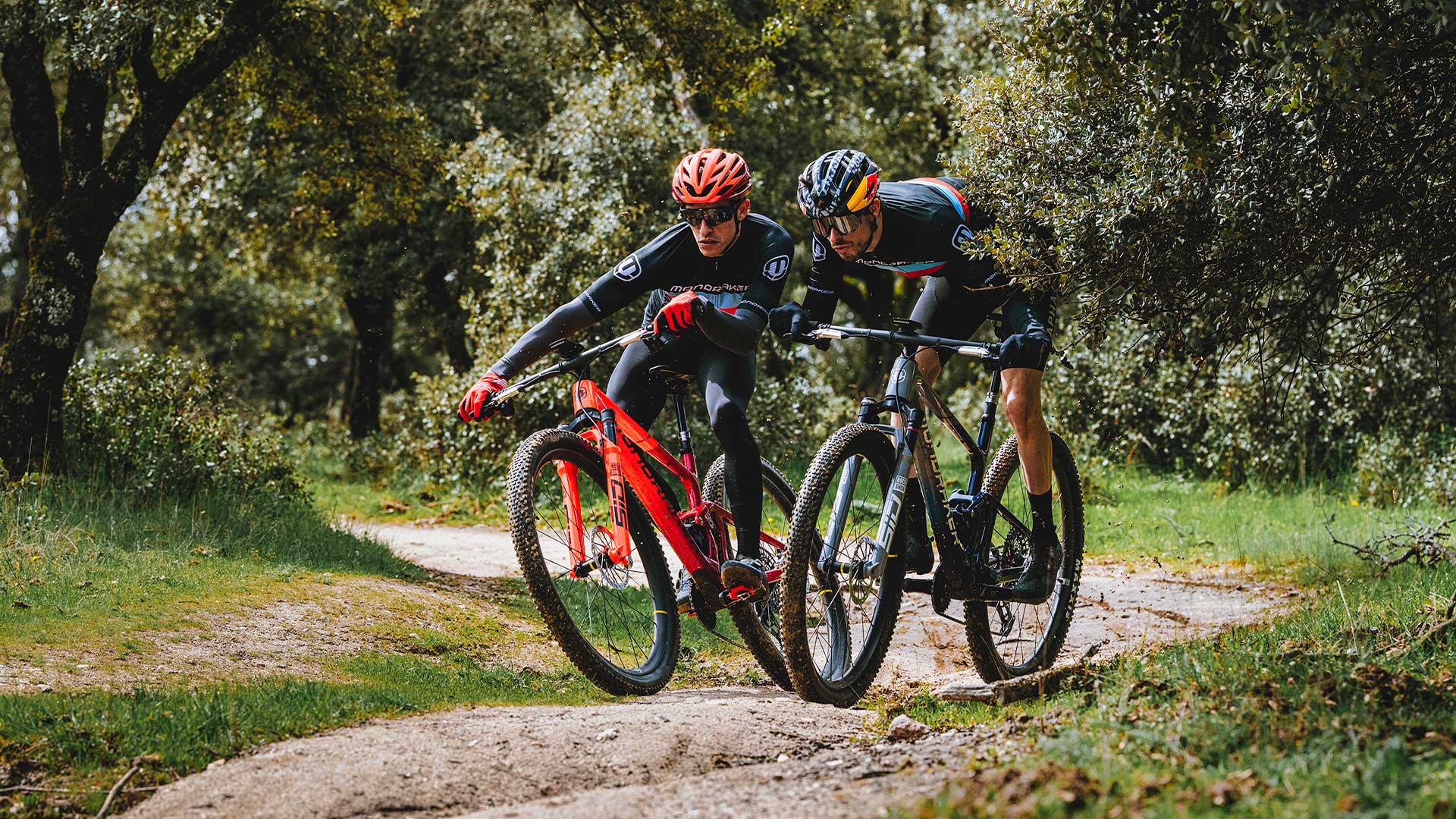 Marc y Álex Márquez ya entrenan con su Mondraker F Podium RR SL personalizada