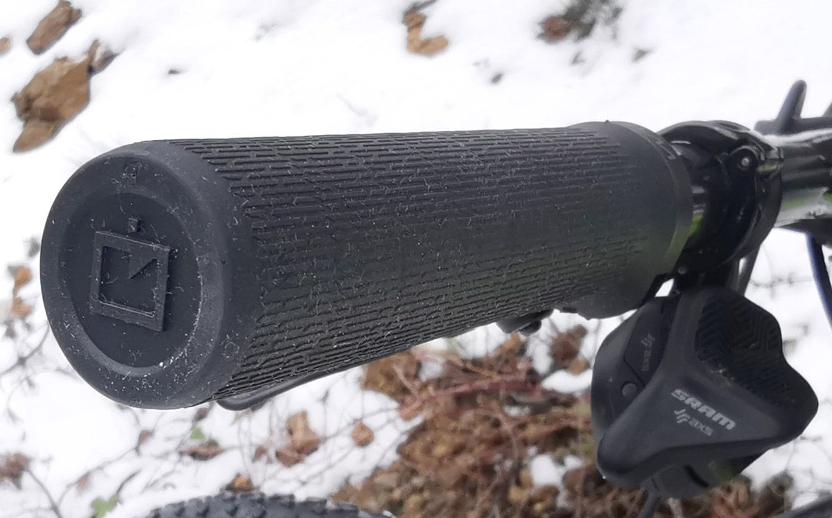 Prueba. Puños Proxim Cush y Hexa detalle 5