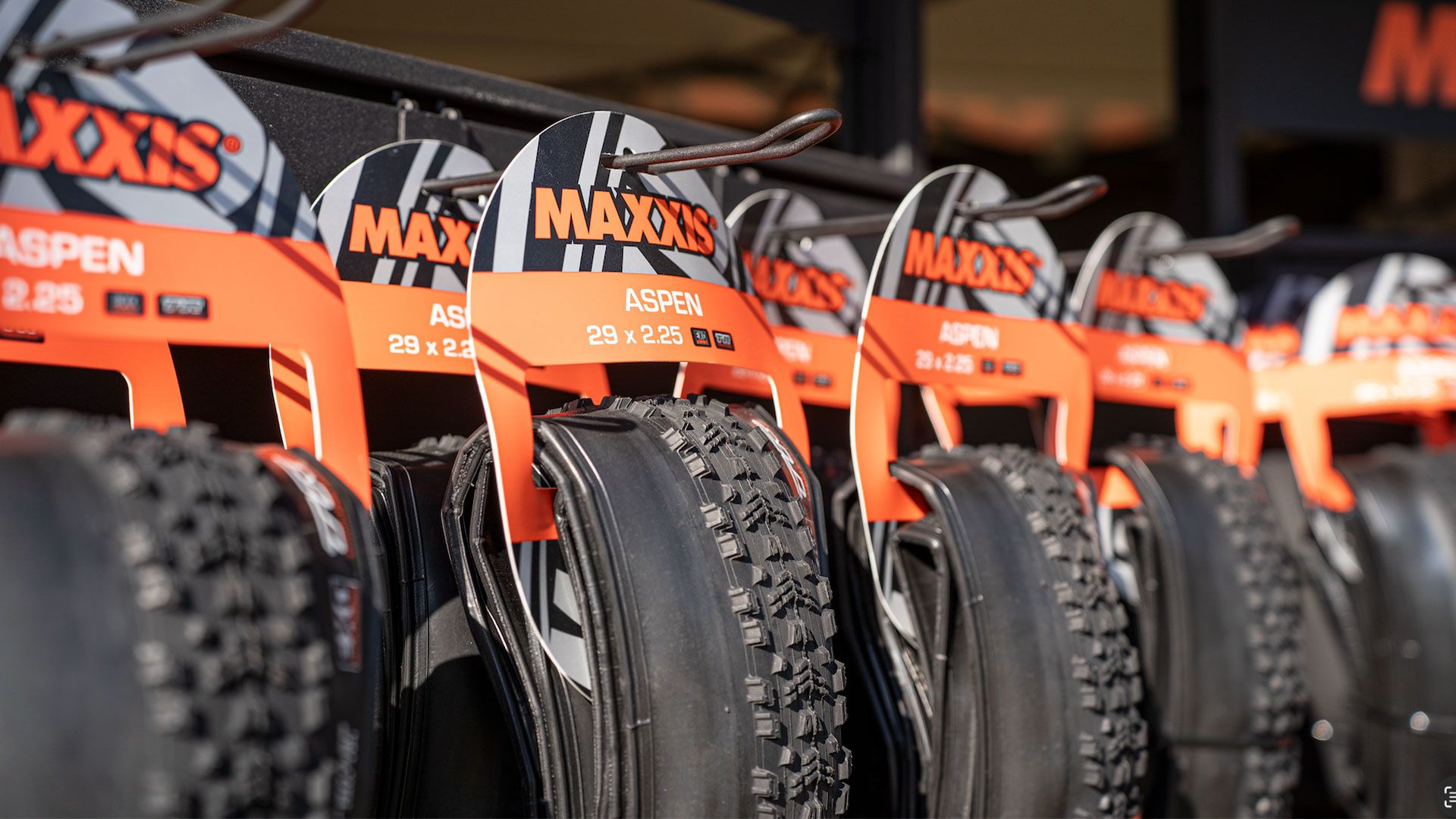 Dos Maxxis por el precio de una
