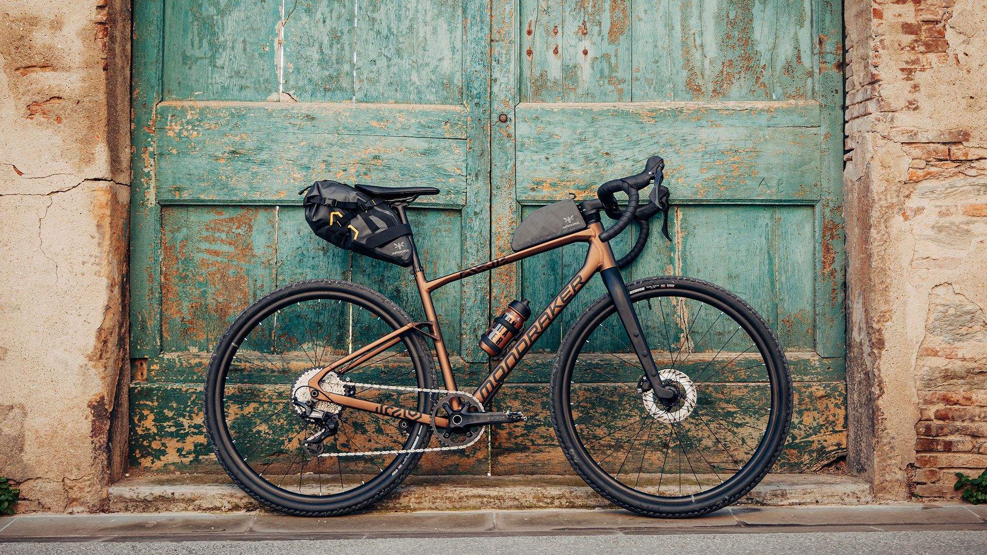 Arid, la gravel de Mondraker ahora en aluminio