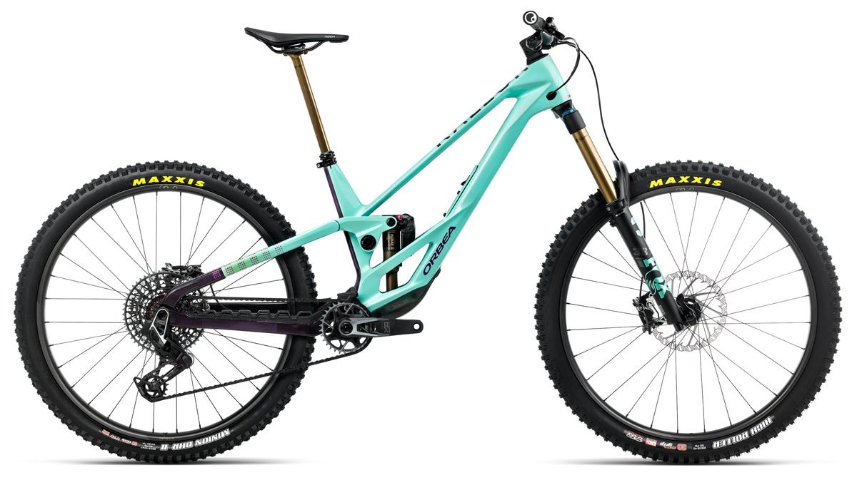 T253TTCC M7 SIDE RALLON EN LTD