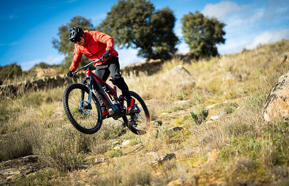 Accion Berria Stratos 23