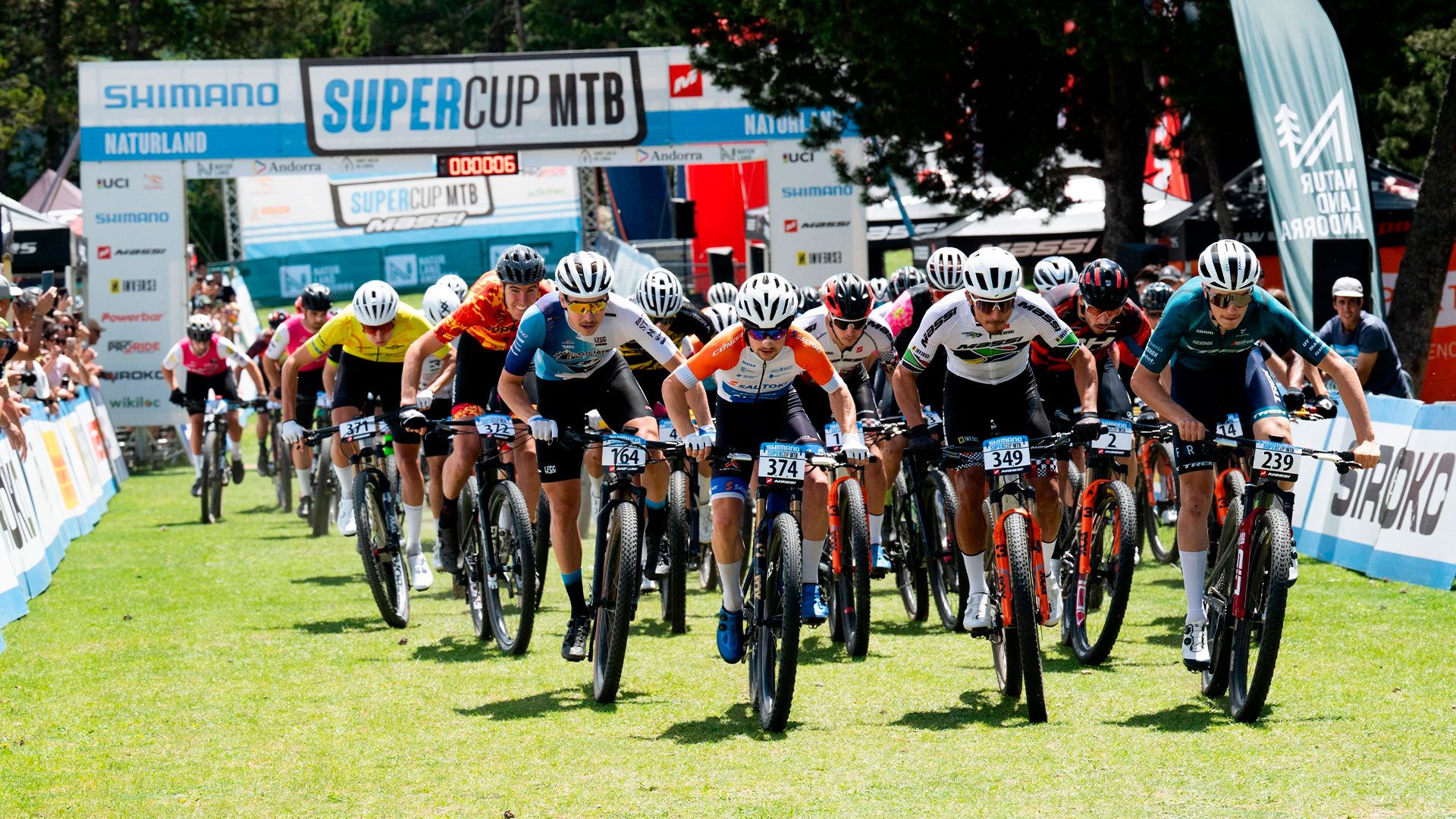 Ulloa y Sagardoy se imponen en la Shimano Super Cup Massi Naturland Andorra 2025