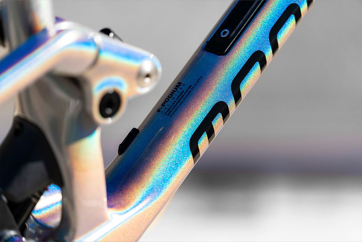 F Podium Unlimited Iridium