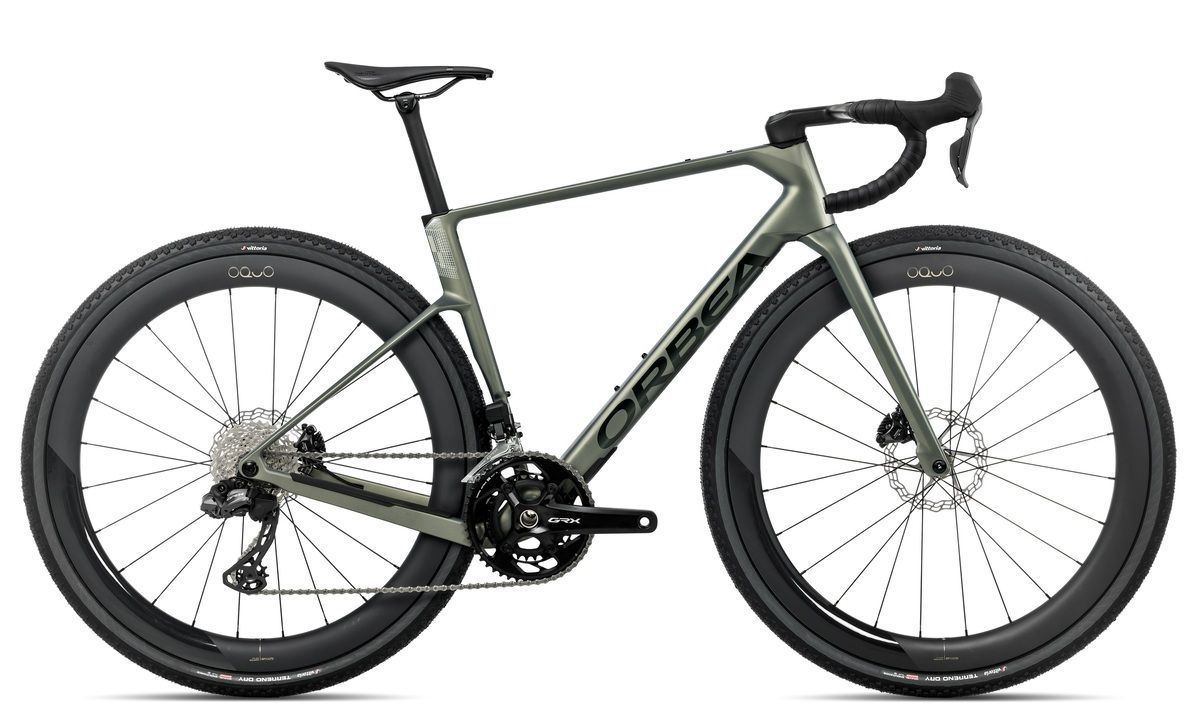 T147TTCC IF SIDE TERRA RACE M20iLTD T147TTCC IF SIDE TERRA RACE M20iLTD