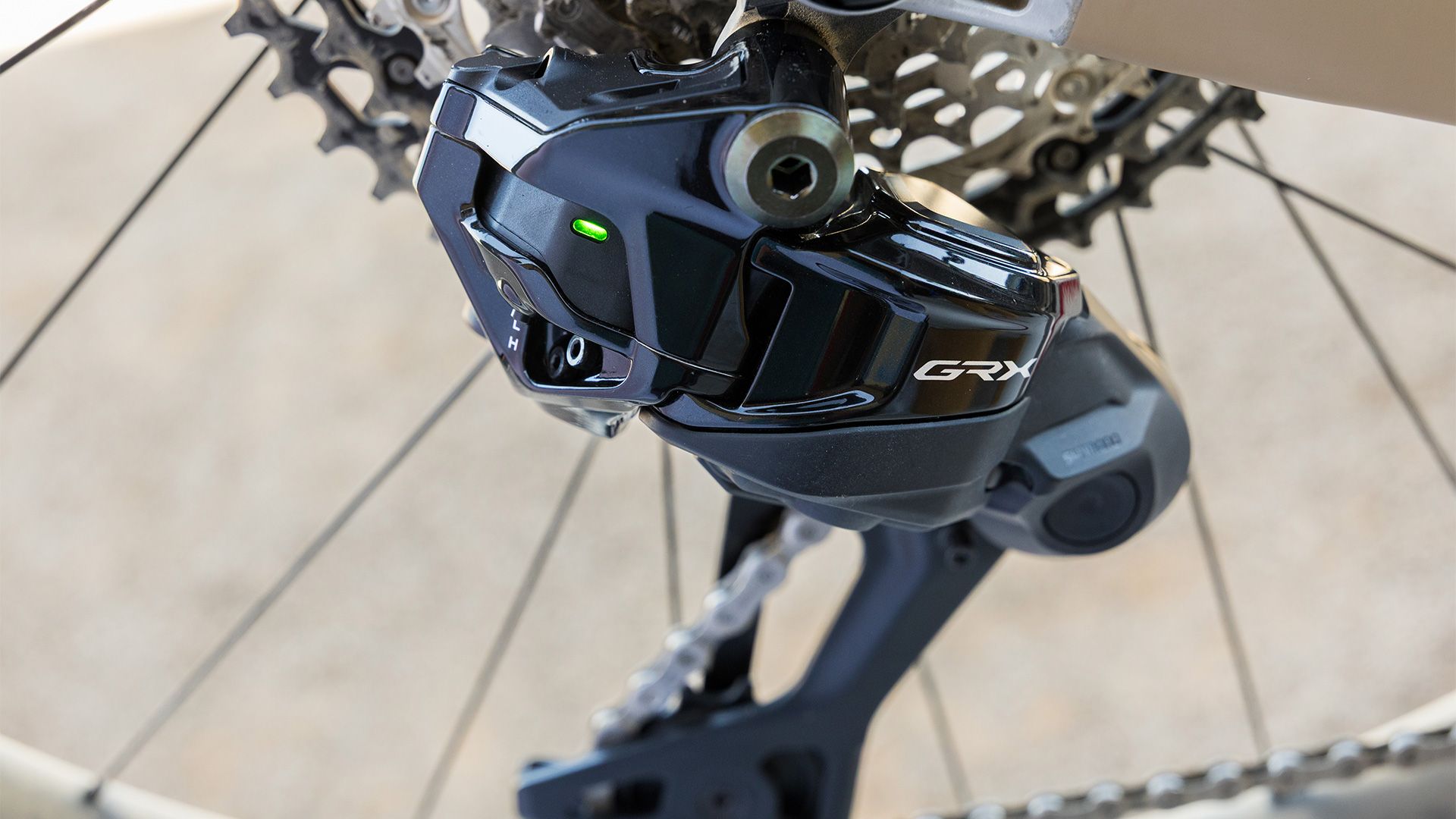 Shimano GRX Di2 1x12. La tecnología Wireless llega al gravel