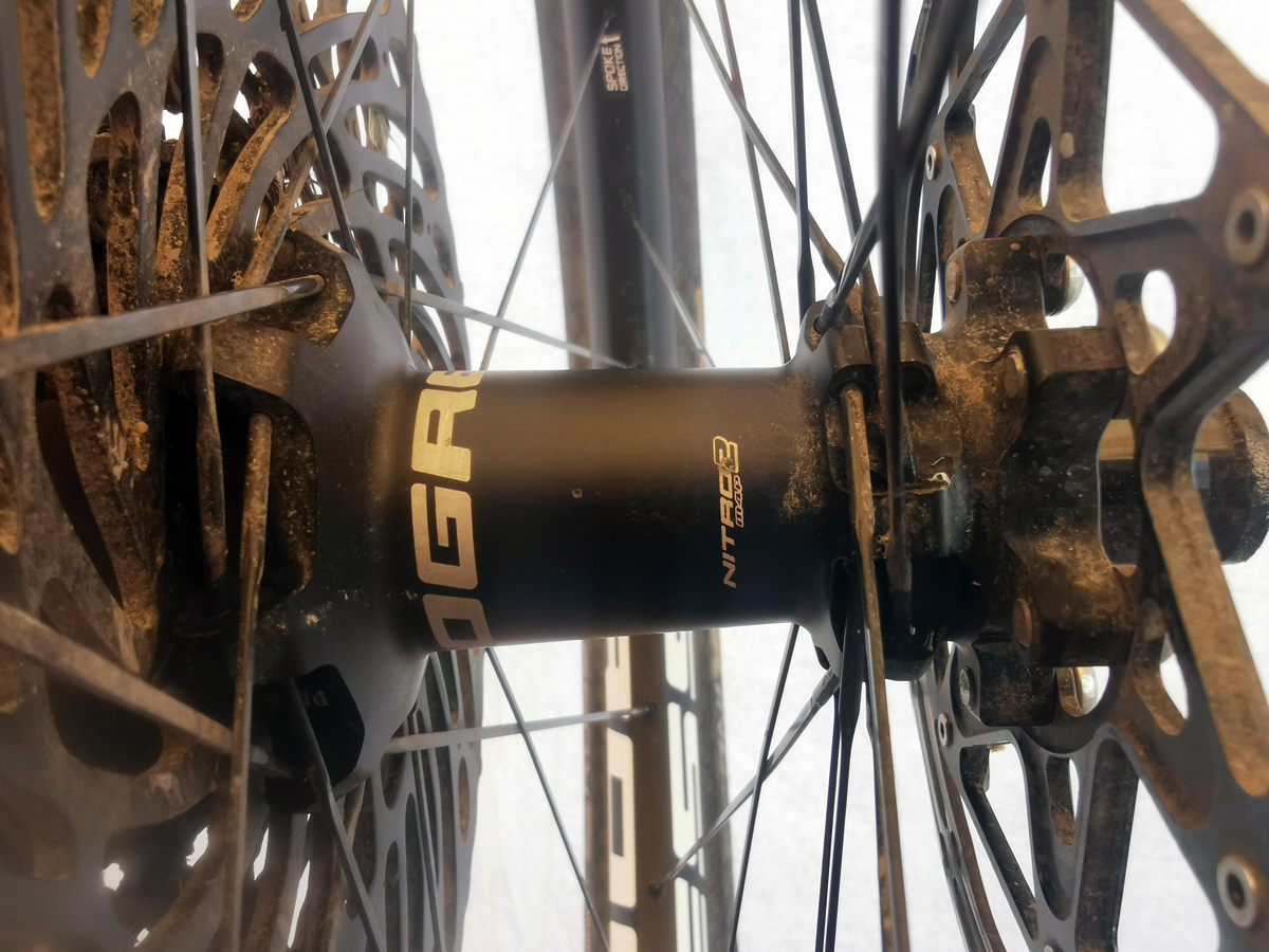 2000 km con las ruedas Progress GPX 2 Detalle Buje Nitro 2