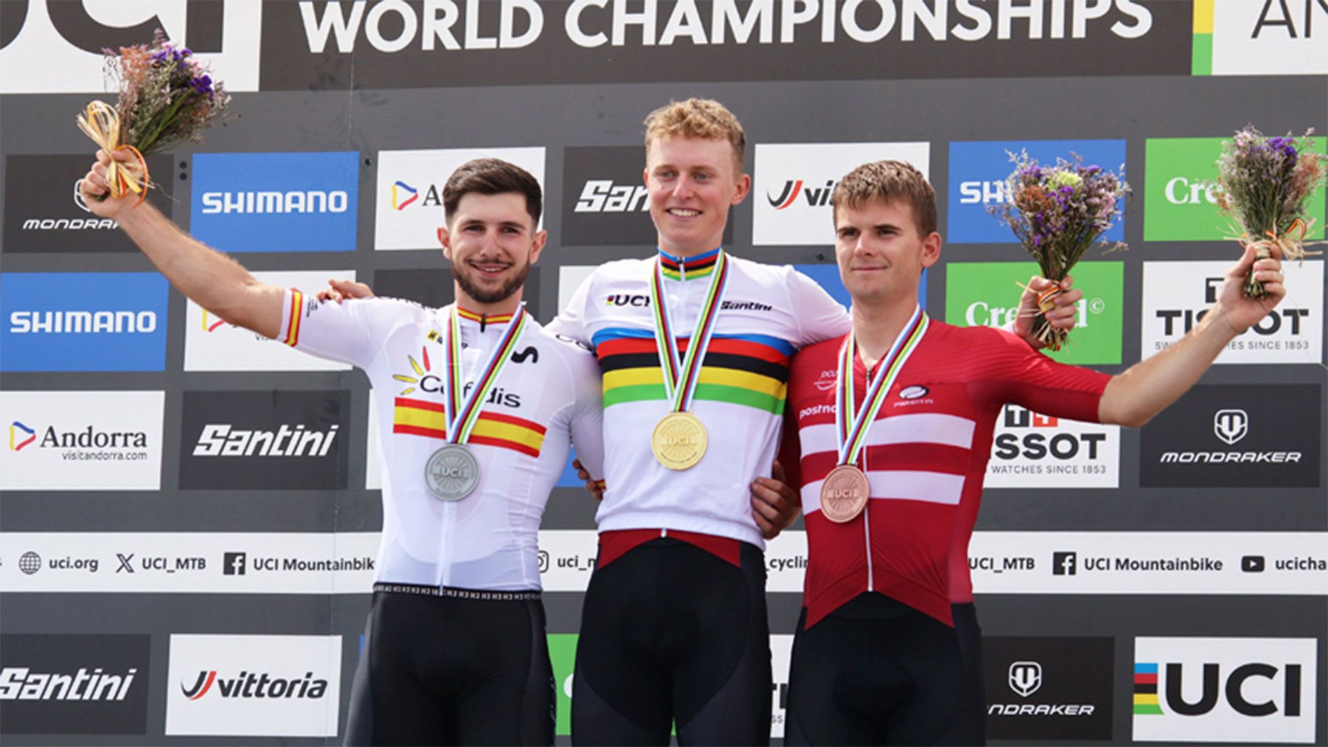 Hugo Franco (izquierda), subcampeón del mundo Junior 2024, es una de las nuevas promesas del mountain bike español, la generación que viene fuerte