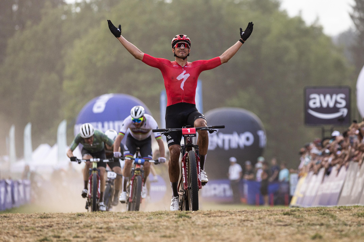 Lenzerheide, la despedida de Nino Schurter detalle 2