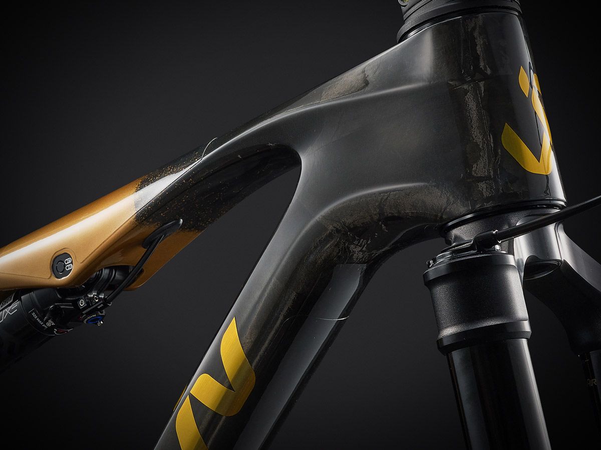 MY26 Pique Advanced SL 0 Color A D2 B