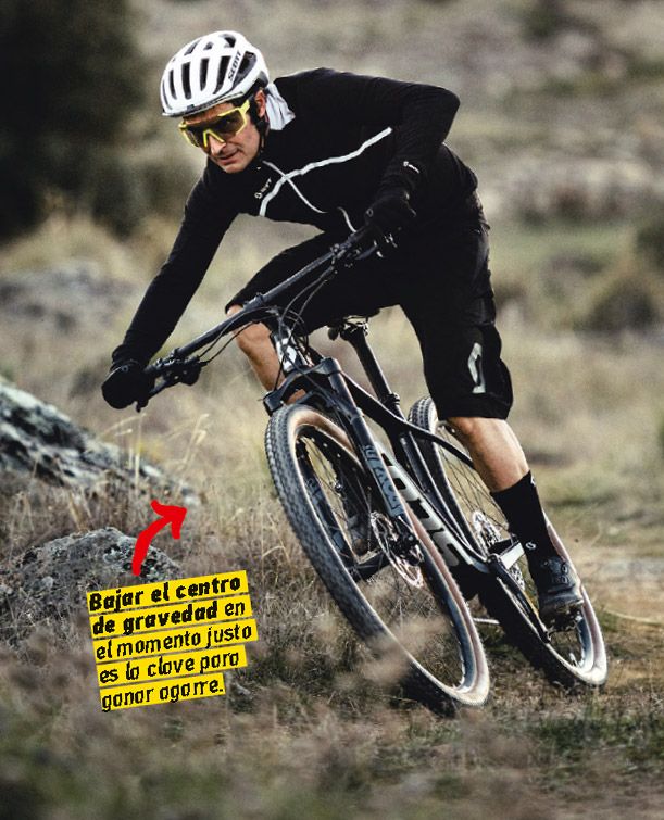 Cómo trazar curvas planas en MTB. Cuatro consejos detalle