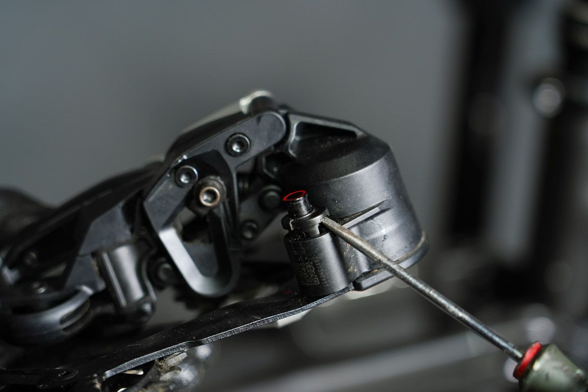 PASO 9Mecanica SRAM 21