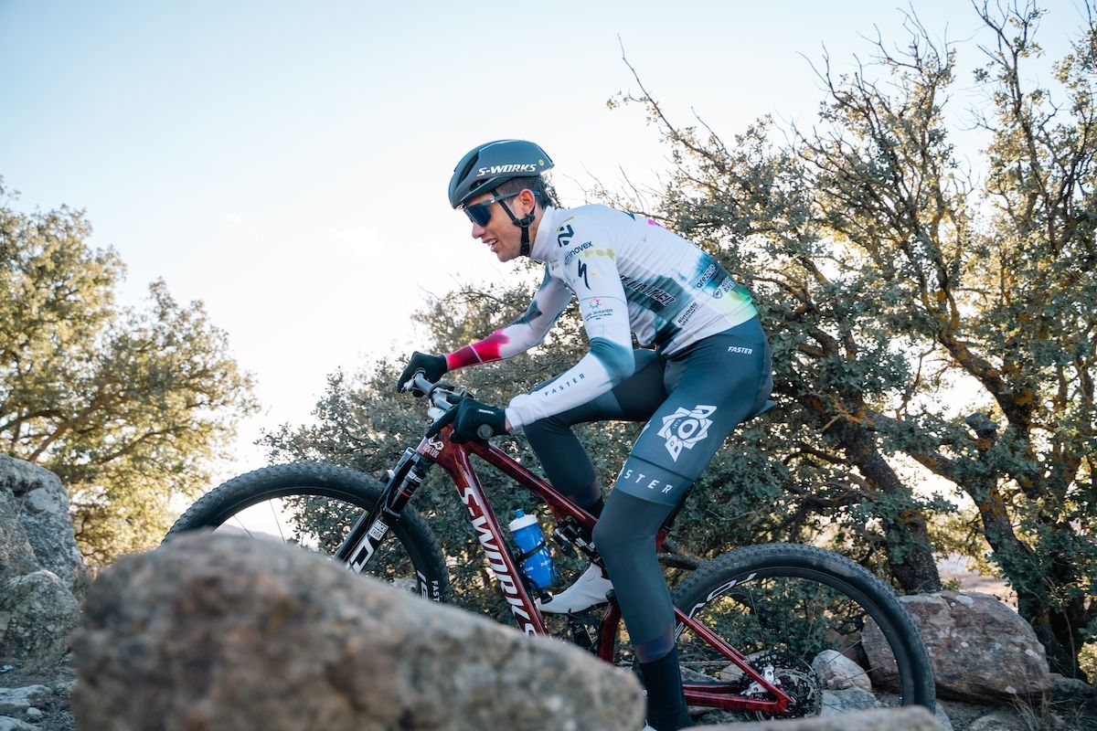 Let's Bou Team 2Let's Bou Team 2M 53