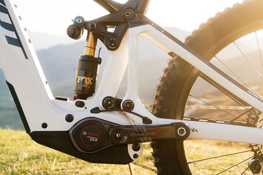 Shuttle LT BITW PivotCycles10