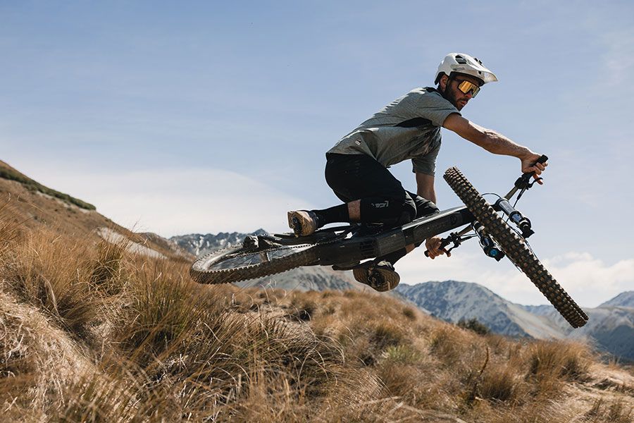 Shuttle LT NZ PivotCycles