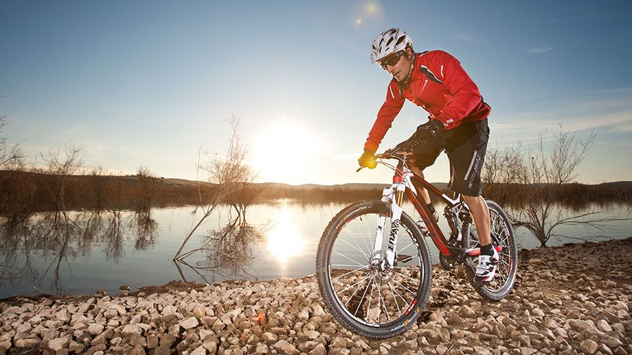 2012 BH Lynx 2012 GM 18