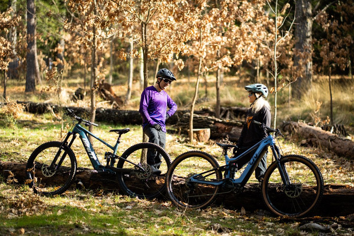 Accion Giant Stance E+ y Liv Embolden E+ (13)