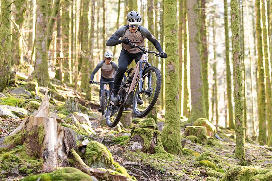 Team Moustache SR Suntour 2026 ©Hoshi Yoshida Whyex0E3A5509