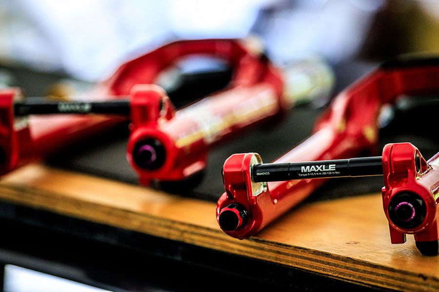 MY27 Trail Product SM 5195 MY27 Trail Product SM 5195