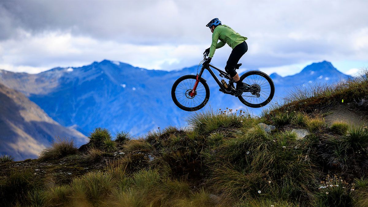 Gama RockShox Super DeLuxe y Vivid Air 2027