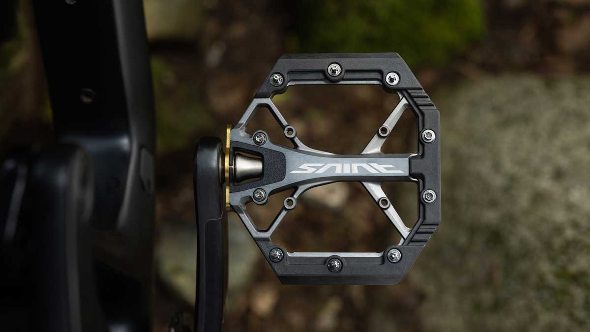 Shimano lanza los nuevos pedales planos Saint y Deore XT