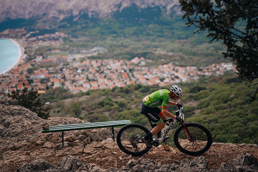 4E26 S1 Marija Piroshki 0520