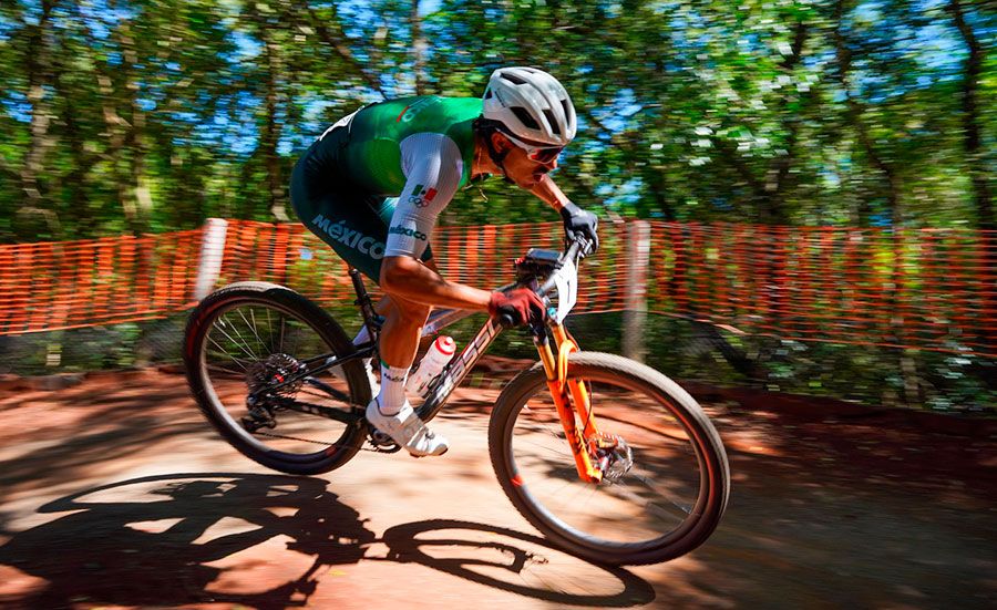 Gerardo Ulloa durante el Campeonato Panamericano MTB 2026