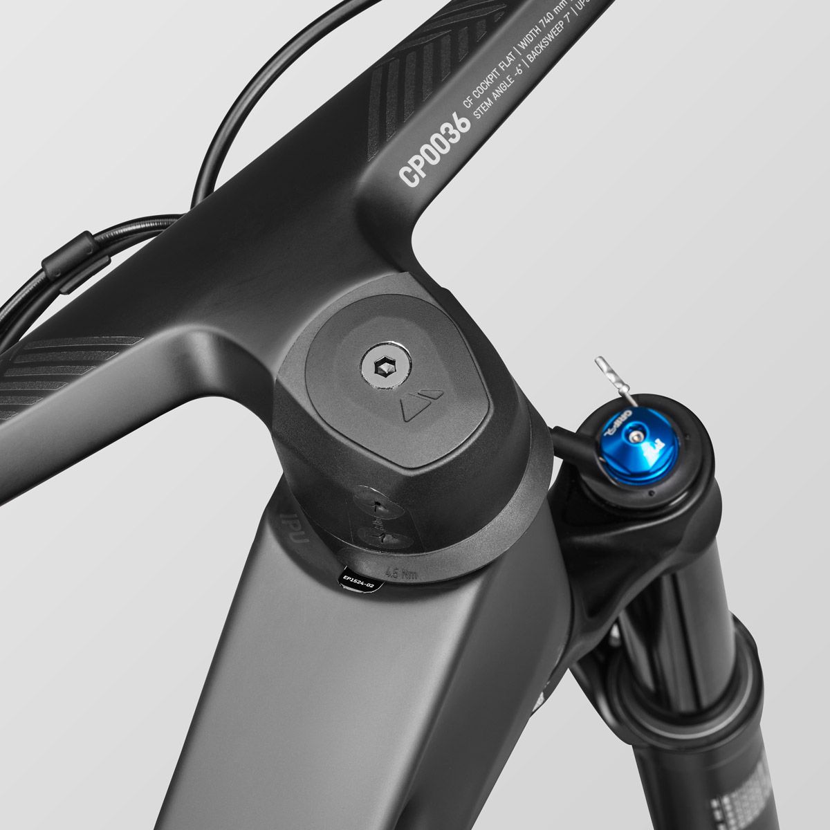 2027 TOP 4 lux wc cfr xt di2 4407 M195 P01 ipu