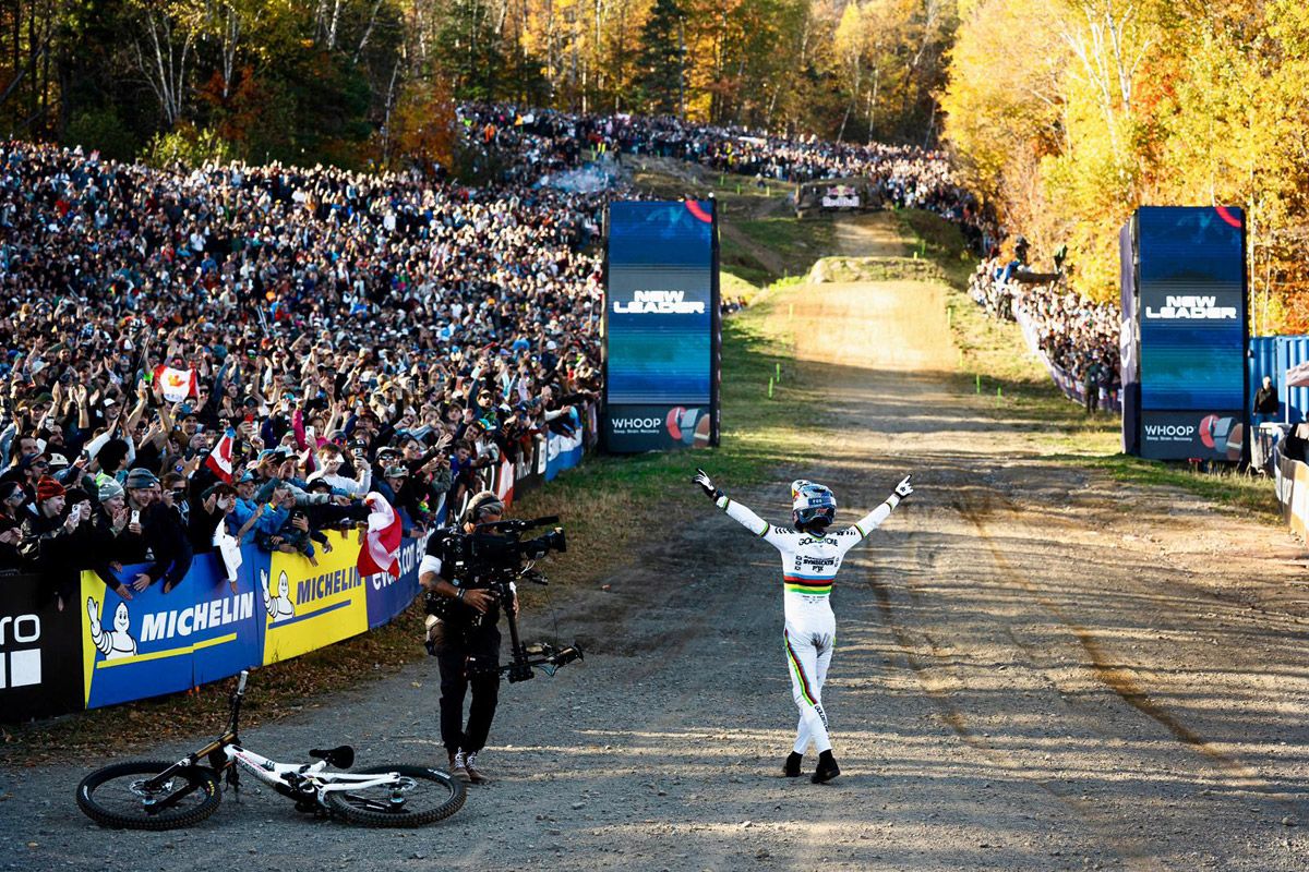 Copa del Mundo en dir 3ecto. Toca madrug 4ar