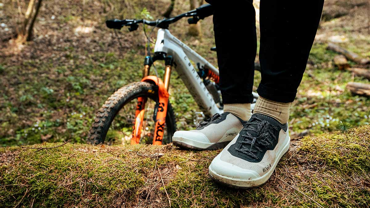Fizik presenta las nuevas zapatillas MTB Versor 2