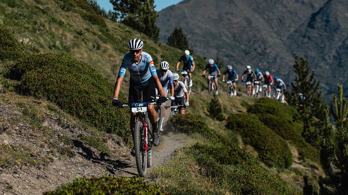 Valero y Porro rozan la victoria en la Andorra Epic 2026