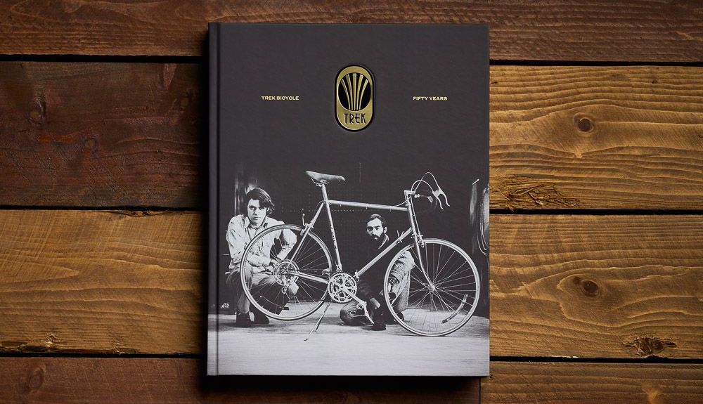 Libro 50 years Trek 9