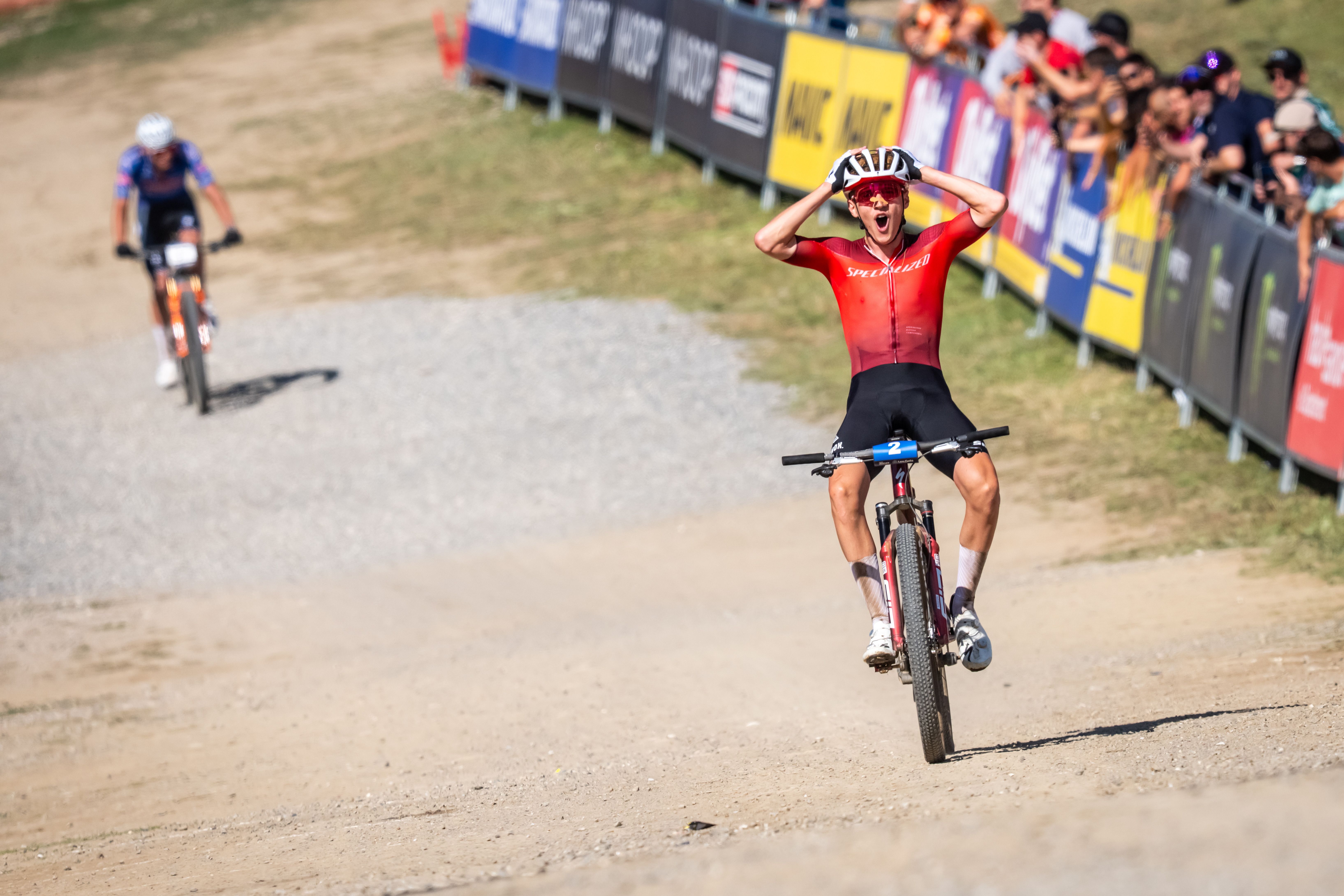 Van der Poel, segundo en la Copa del Mundo; la victoria para el francés Boichis