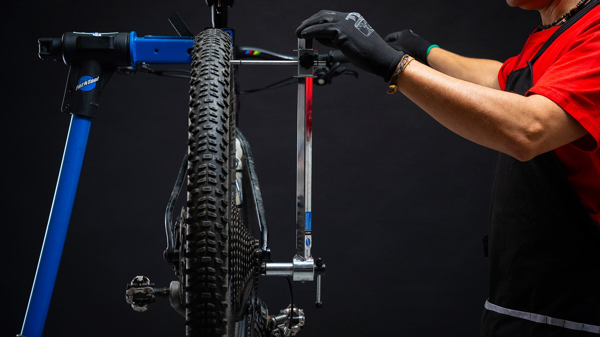 Las tres grandes razones para que las coronas de tu bici rasquen