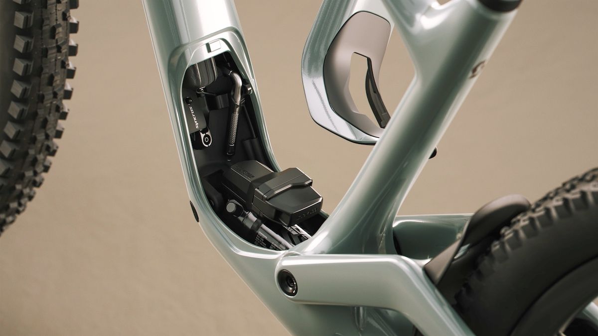 SPARK DC 2027 SCOTT BIKE STILL FRAME ACCESS 01