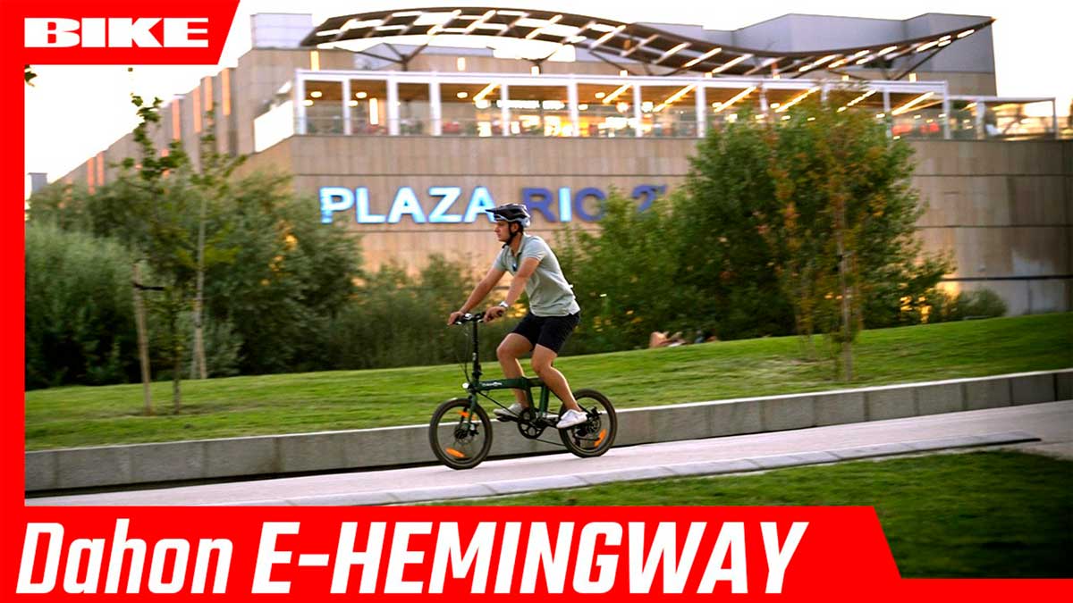 Dahon E Hemingway, plegable eléctrica con 100 km de autonomía y sorprendente comportamiento gravel