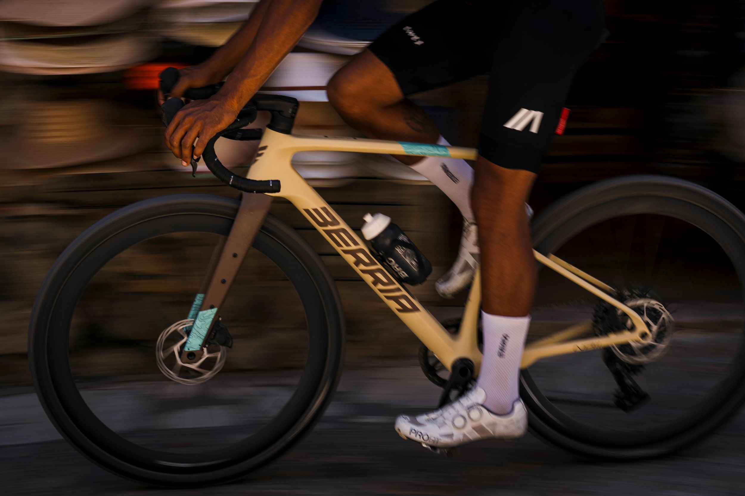 Berria Bikes NAII X Gavel explore Large4 Berria Bikes NAII X Gavel explore Large4