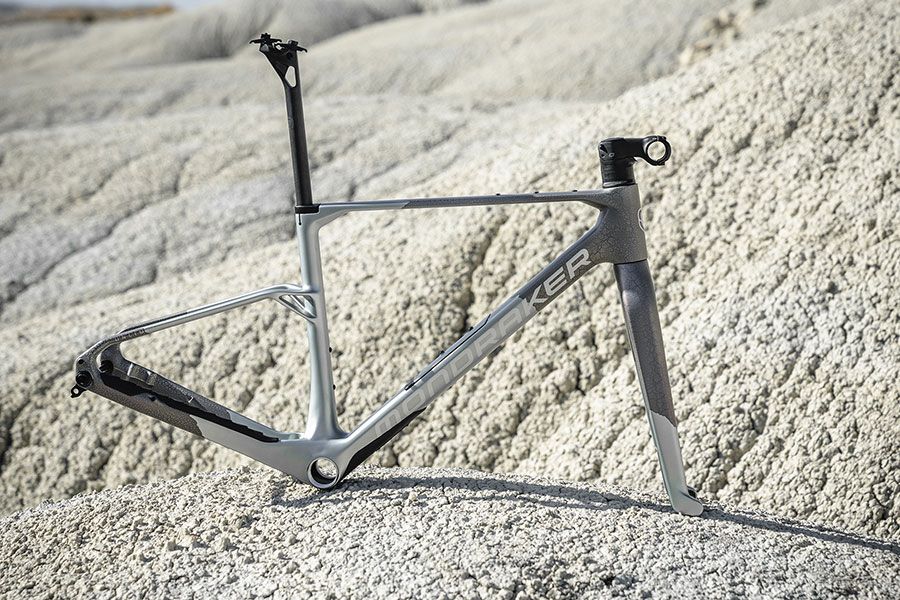 Mondraker Arid Faultline