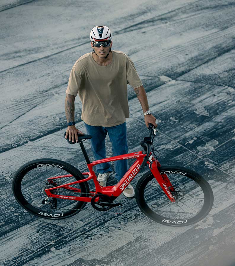 Specialized Turbo Vado SL 2. Nacho Trueba   Switchback Studio