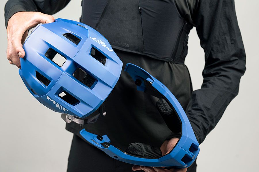 met parachute mcr 2 mips mtb helmet M166OW1 ecom 17
