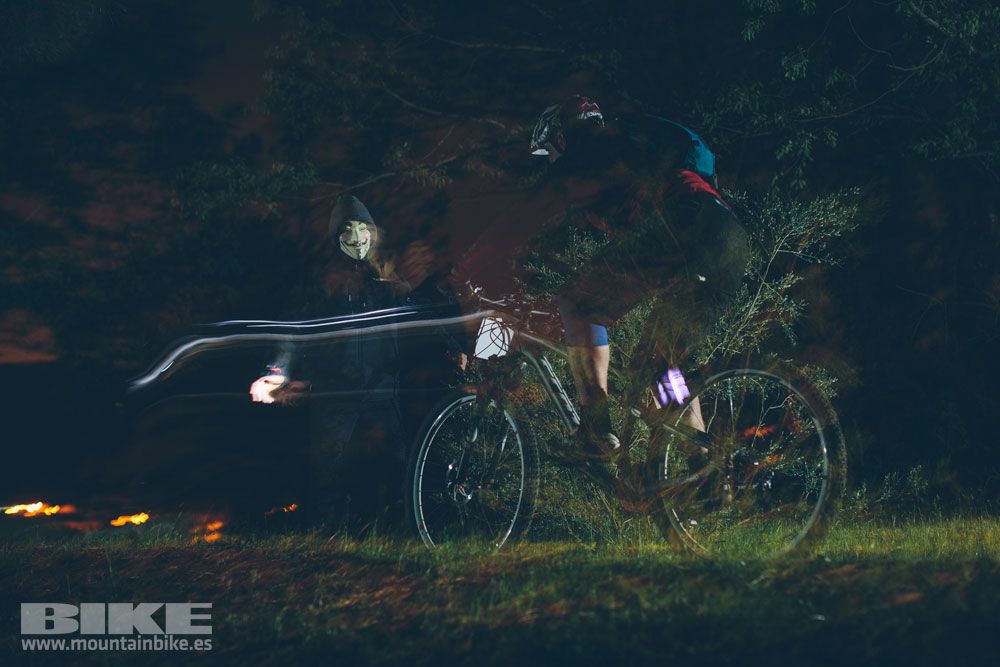 Galería 2 Marcha Nocturna Test The Best 2013