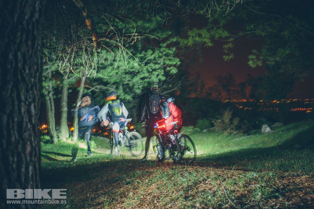 Galería 2 Marcha Nocturna Test The Best 2013