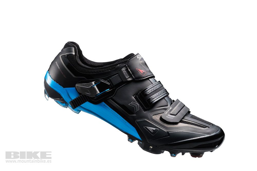 Nuevas zapatillas y gafas Shimano 2014